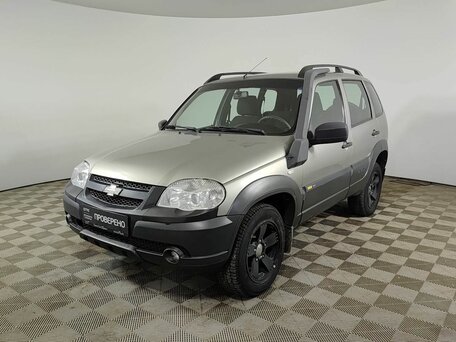 2016 Chevrolet Niva I Рестайлинг, серый, 499000 рублей, вид 1