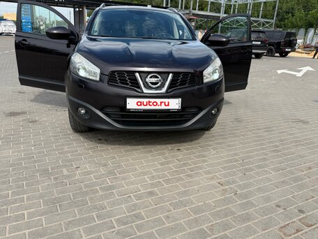 2010 Nissan Qashqai I Рестайлинг, чёрный, 1000000 рублей, вид 2