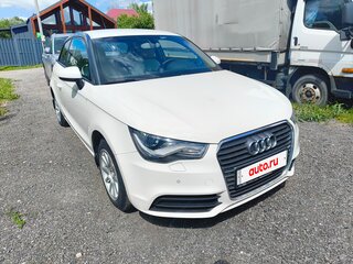 2011 Audi A1 I (8X), белый, 750000 рублей, вид 2