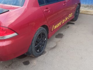 2007 Mitsubishi Lancer IX Рестайлинг, красный, 390000 рублей, вид 3