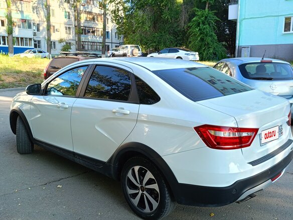 2018 Lada (ВАЗ) Vesta Cross I, белый, 870000 рублей - вид 1