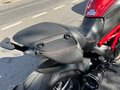 2011 Ducati Diavel Carbon, красный, 1200000 рублей - вид 5