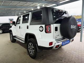 2023 BAIC BJ40 I Рестайлинг, белый, 2950000 рублей, вид 3