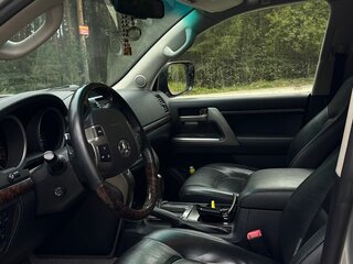 2011 Toyota Land Cruiser 200 Series, серебристый, 3500000 рублей, вид 5