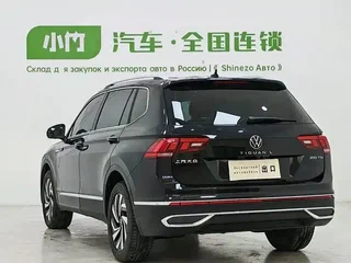 2023 Volkswagen Tiguan Allspace II Рестайлинг, чёрный, 2600000 рублей, вид 4