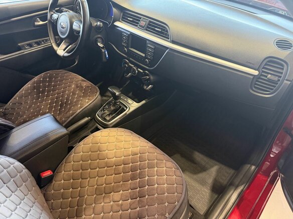 2019 Kia Rio IV, красный, 1449900 рублей - вид 12