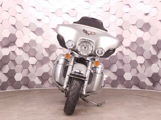 2006 Harley-Davidson Electra Glide, серебристый, 699000 рублей, вид 5