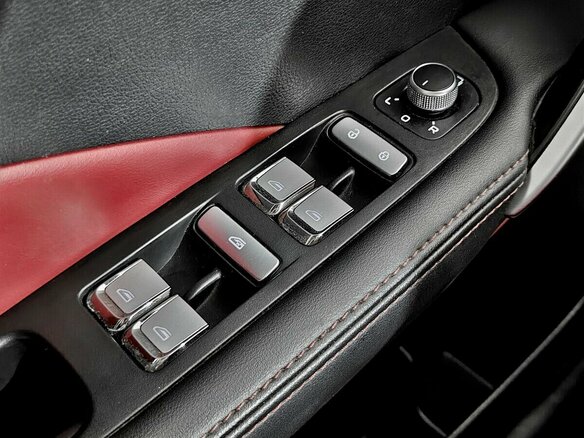 2021 Geely Coolray I, серебристый, 1530000 рублей - вид 9