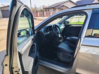 2019 Volkswagen Tiguan II, серебристый, 2650000 рублей, вид 5