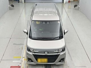 2023 Suzuki Wagon R MHEV VI Рестайлинг 1, серебристый, 500000 рублей, вид 2