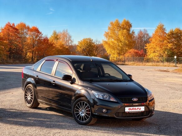 2011 Ford Focus II Рестайлинг, чёрный, 790000 рублей - вид 1
