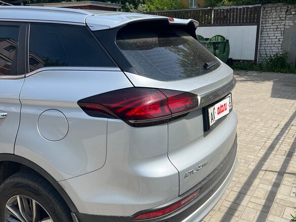 2024 Geely Atlas Pro, серый, 2250000 рублей - вид 8