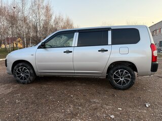 2018 Toyota Probox I Рестайлинг, серый, 810000 рублей, вид 4