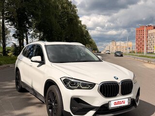 2020 BMW X1 18d xDrive II (F48) Рестайлинг, белый, 3300000 рублей, вид 2