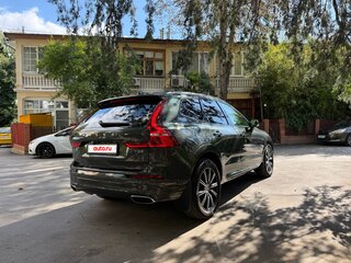 2017 Volvo XC60 II, зелёный, 3750000 рублей, вид 5