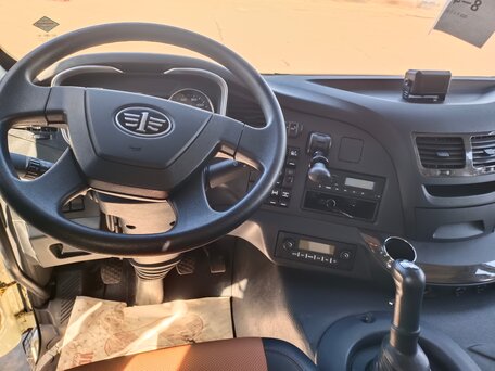 2024 FAW J6 CA3310, белый, 8390000 рублей, вид 3