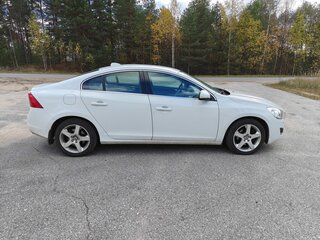 2012 Volvo S60 II, белый, 1150000 рублей, вид 3