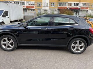 2019 Mercedes-Benz GLA 200 I (X156) Рестайлинг, чёрный, 2400000 рублей, вид 4