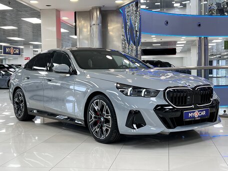 BMW 5 серии VIII (G60/G61/G68)