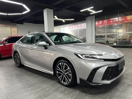 2026 Toyota Camry IX (XV80) China Market, серебристый, 4050000 рублей, вид 1