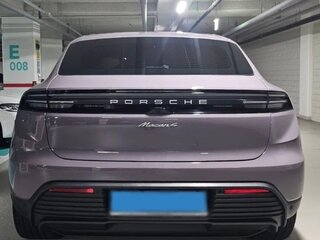 2025 Porsche Macan 4 II, фиолетовый, 17400000 рублей, вид 5
