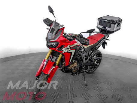 2017 Honda CRF 1000L Africa Twin, красный, 1160000 рублей, вид 3