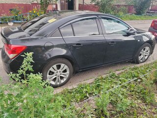 2013 Chevrolet Cruze I Рестайлинг, чёрный, 850000 рублей, вид 2