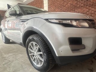 2015 Land Rover Range Rover Evoque I Рестайлинг, серебристый, 2100000 рублей, вид 4
