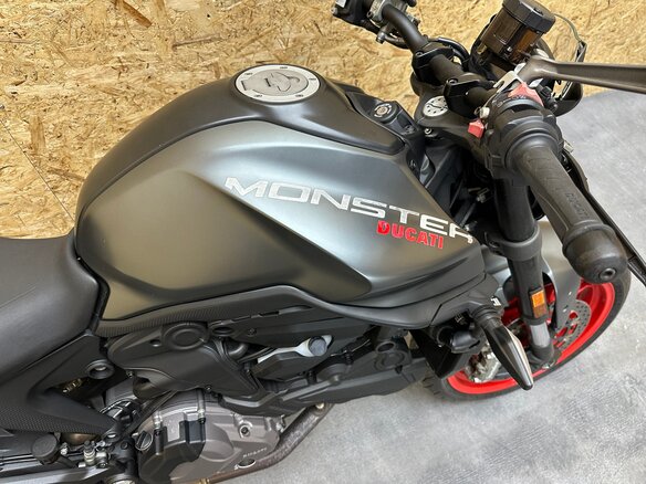 2022 Ducati Monster 937, зелёный, 1070000 рублей - вид 9