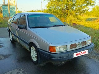 1988 Volkswagen Passat B3, серебристый, 85000 рублей, вид 1