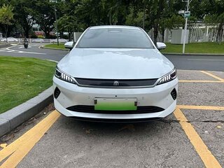 2025 BYD Qin Plus EV 420 I Рестайлинг, белый, 1780000 рублей, вид 2