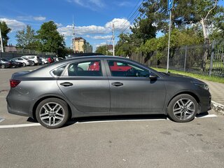 2019 Kia Cerato IV, серый, 1990000 рублей, вид 4
