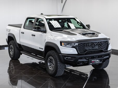 2025 Ram 1500 RHO V Рестайлинг, белый, 10790000 рублей, вид 1