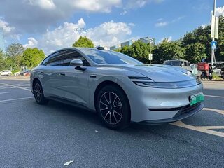2026 Changan Qiyuan A06 28.39 kWh, серебристый, 2620000 рублей, вид 3
