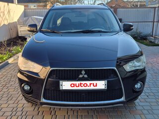 2011 Mitsubishi Outlander II Рестайлинг, чёрный, 1180000 рублей, вид 3