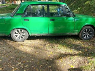 1984 Lada (ВАЗ) 2105 5-speed, зелёный, 120000 рублей, вид 4