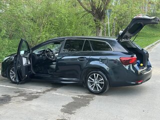 2017 Toyota Avensis III Рестайлинг 2, чёрный, 2500000 рублей, вид 3