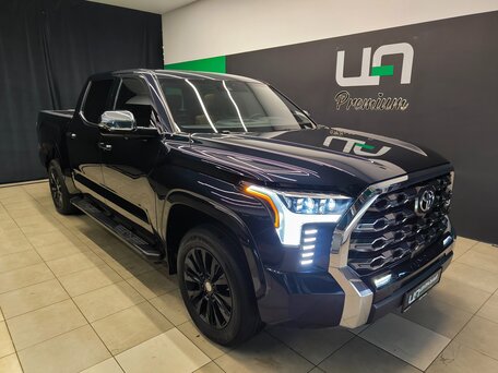 Toyota Tundra III