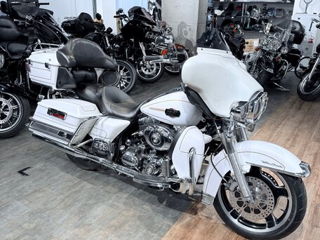 2007 Harley-Davidson Electra Glide, белый, 999000 рублей, вид 1