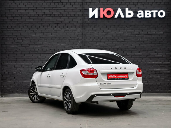 2023 Lada (ВАЗ) Granta I Рестайлинг, белый, 850000 рублей - вид 6