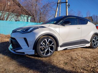 2020 Toyota C-HR I Рестайлинг, белый, 2500000 рублей, вид 5