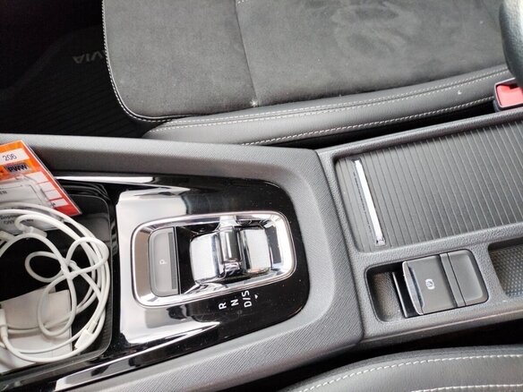 2020 Skoda Octavia IV (A8), серебристый, 2450000 рублей - вид 14