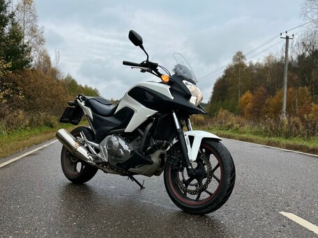 2012 Honda NC 700X, белый, 530000 рублей, вид 3