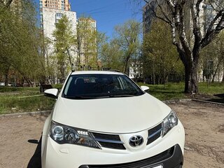 2013 Toyota RAV4 IV (XA40), белый, 2590000 рублей, вид 2
