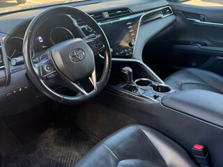 2018 Toyota Camry VII (XV50) Рестайлинг 2, синий, 2500000 рублей, вид 5