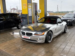 2003 BMW Z4 I (E85/E86), серебристый, 1300000 рублей, вид 3