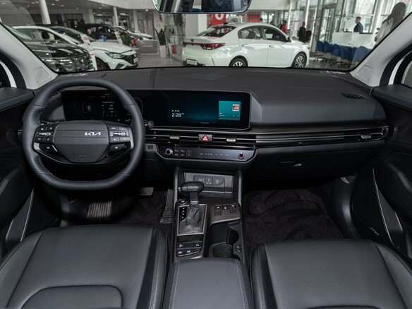 2026 Kia Sportage V Рестайлинг, белый, 5370000 рублей - вид 10