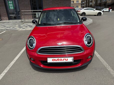 2012 Mini Hatch One II (R56) Рестайлинг, красный, 845000 рублей, вид 2