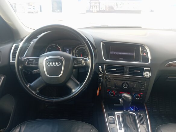 2009 Audi Q5 I (8R), чёрный, 1300000 рублей - вид 6