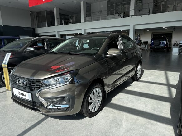 2026 Lada (ВАЗ) Iskra, коричневый, 1500000 рублей